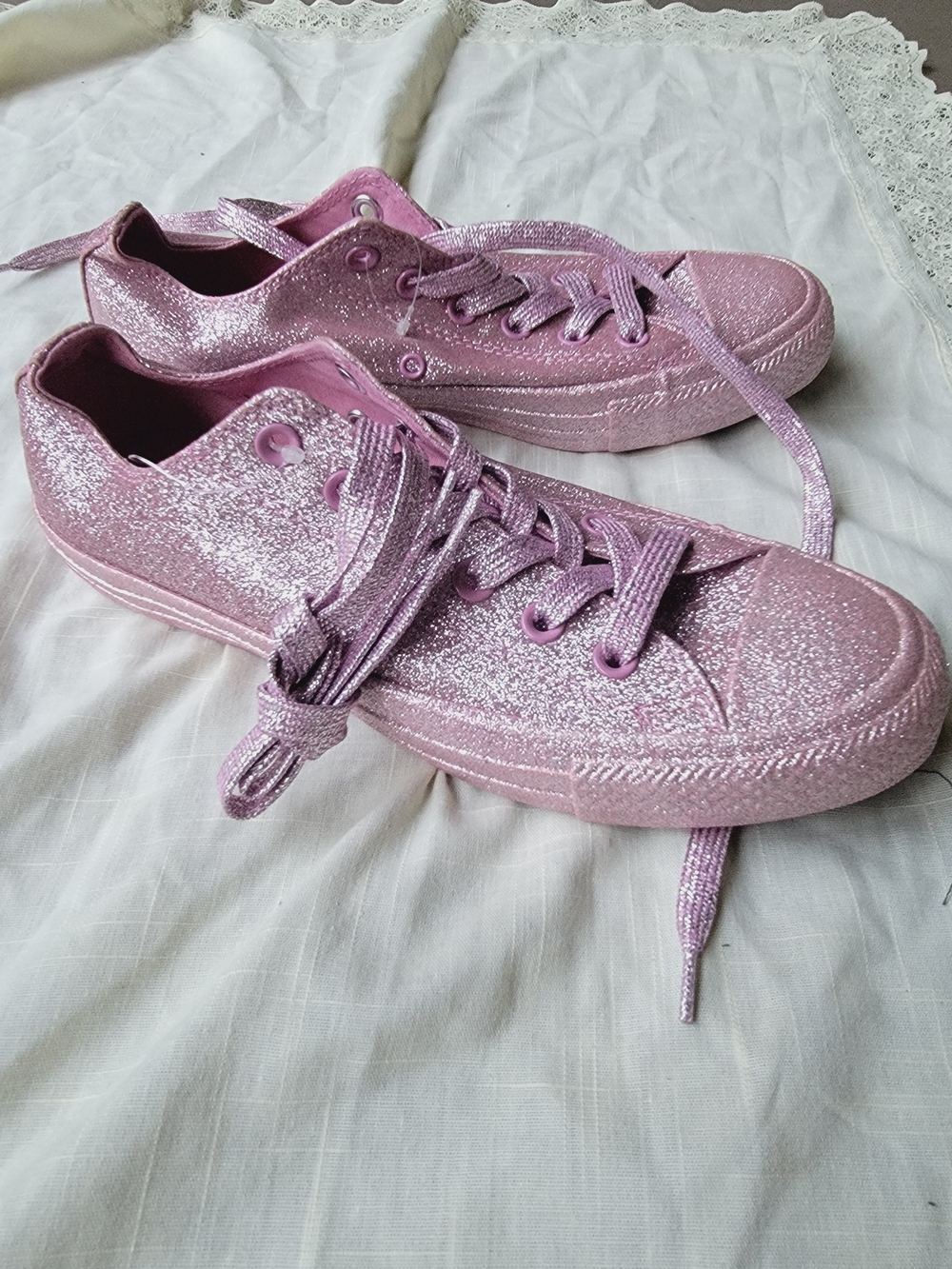 Converse Pink Glitter Low-Top Sneakers Chucks Kicks Nwob Pls See All Pics - Picture 3 of 14